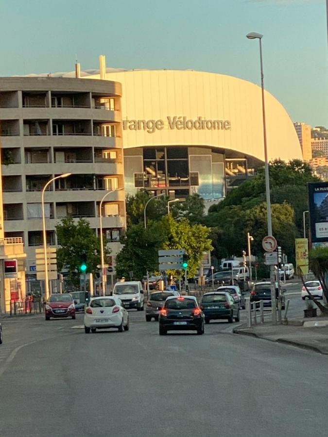 Le 9Ieme Entracte Hotel Marseilles Buitenkant foto